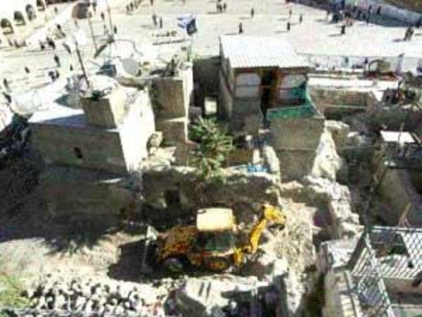  خبير آثار يطالب بتدخل اليونسكو لحماية الأقصى والتراث الفلسطينى