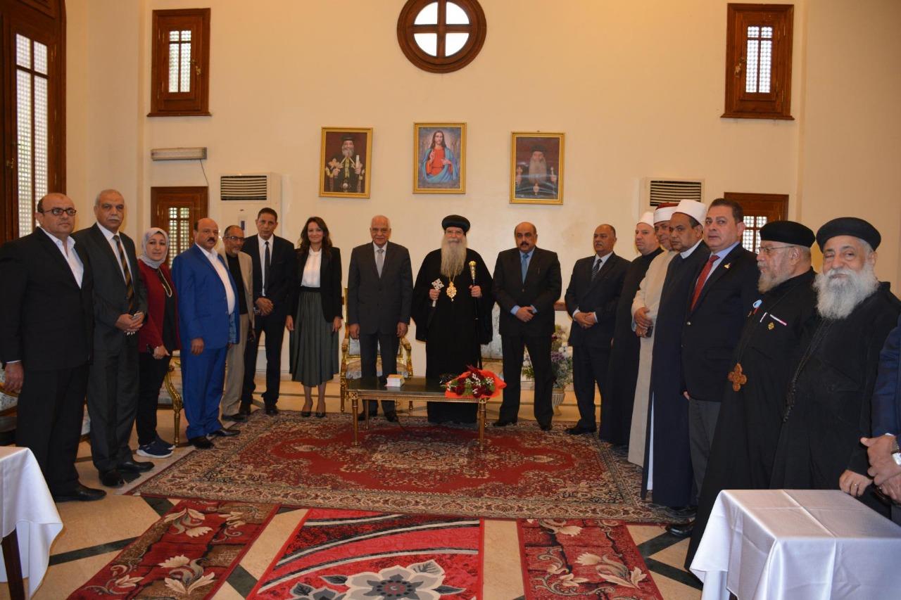 محافظ الجيزة يهنئ مطرانية شمال الجيزة بعيد القيامة المجيد