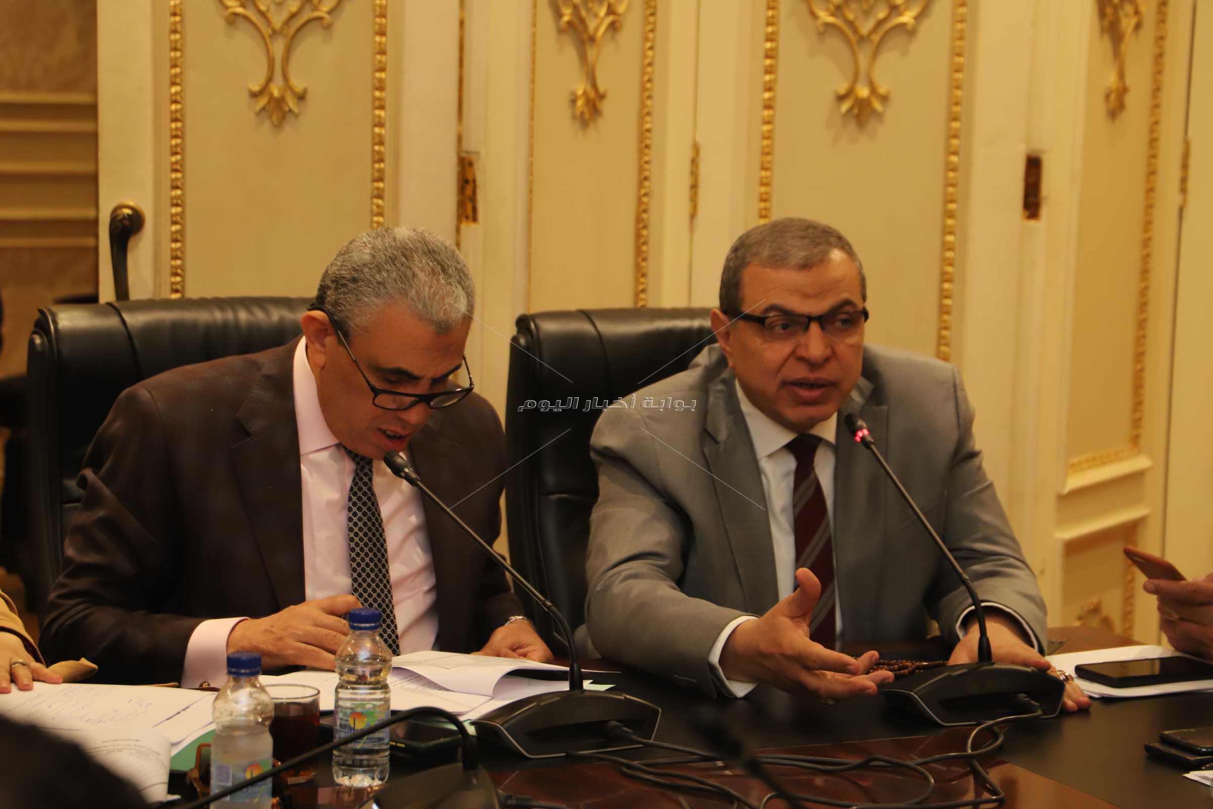 سعفان: لا نتدخل في شئون التنظيم النقابي