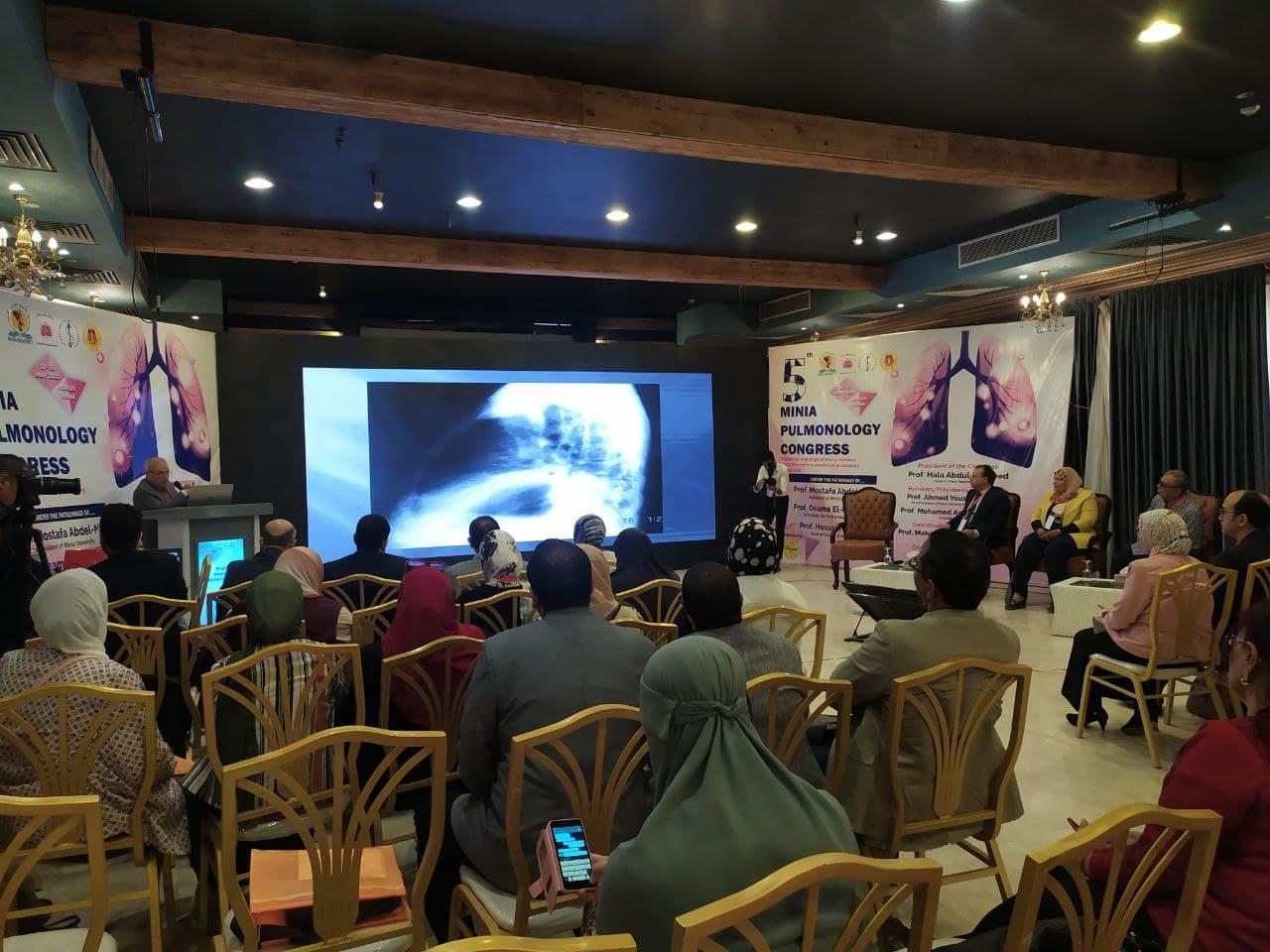 قسم الأمراض الصدرية بـ «طب المنيا» يعقد مؤتمره الخامس لأمراض الرئة