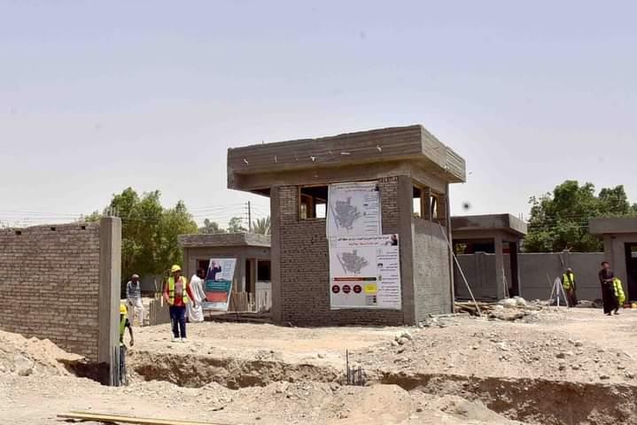 محافظ الاقصر يتفقد مشروعات مبادرة الرئيس عبدالفتاح السيسى حياه كريمه بقرى مركز اسنا جنوب الاقصر