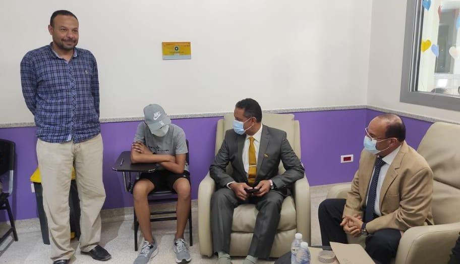 بتكليف محافظ الجيزة.. مدير تعليم الجيزة يتفقد لجنة مستشفي (57357) ..صور