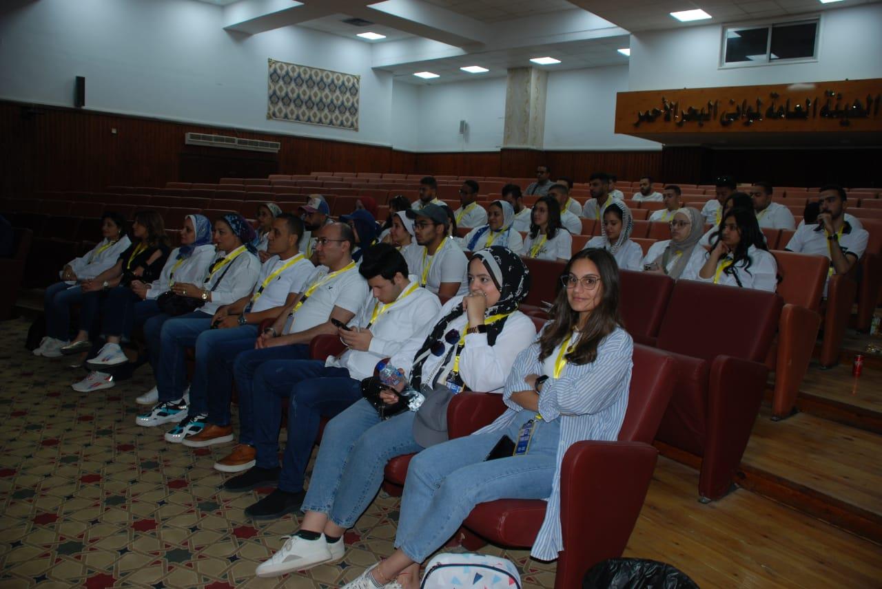 موانئ البحر الأحمر تستقبل طلاب كلية التجاره وإدارة الأعمال جامعة المستقبل