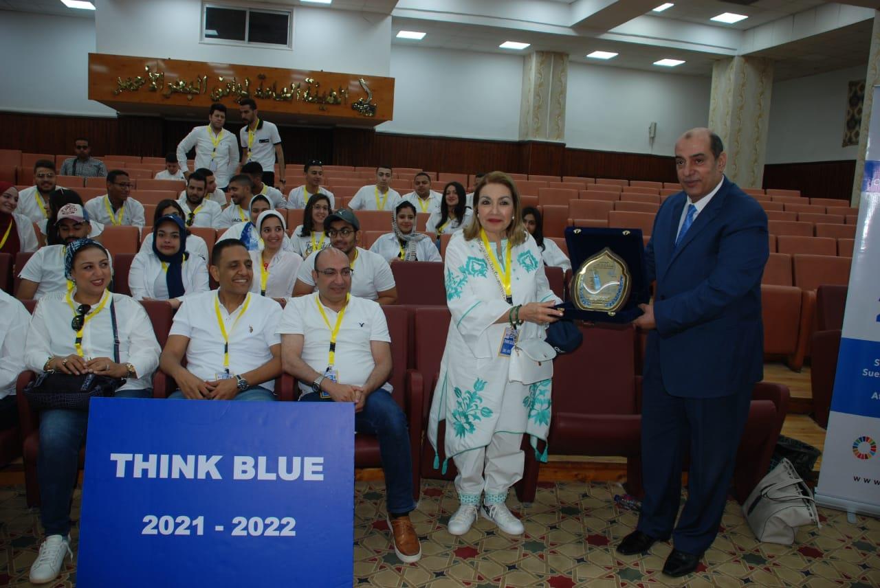موانئ البحر الأحمر تستقبل طلاب كلية التجاره وإدارة الأعمال جامعة المستقبل