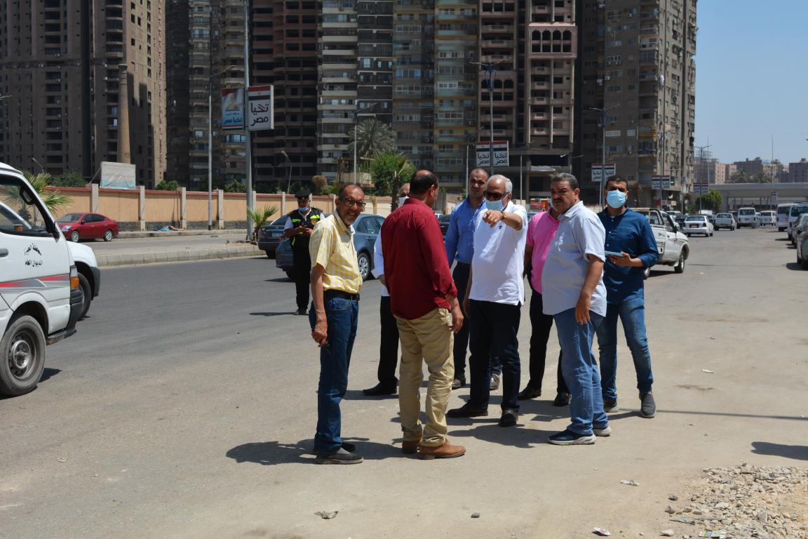 محافظ الجيزة يتابع أعمال التطوير بشوارع البحر الأعظم وشارل دي جول ويوجه بسرعة انجاز الأعمال