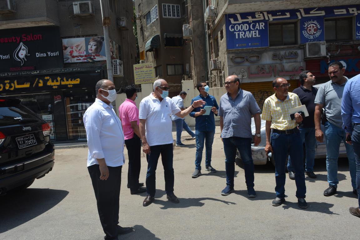محافظ الجيزة يتابع أعمال التطوير بشوارع البحر الأعظم وشارل دي جول ويوجه بسرعة انجاز الأعمال