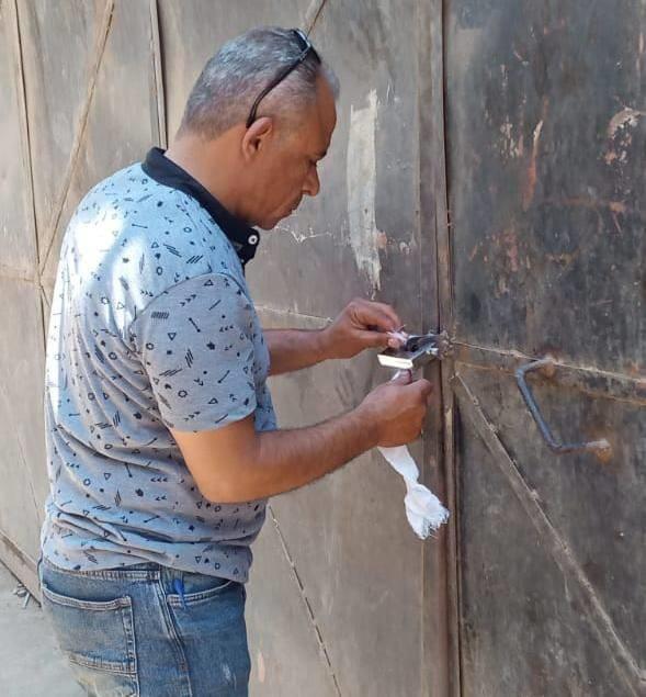 رفع الاشغالات والتفتيش على رخص المحال التجارية