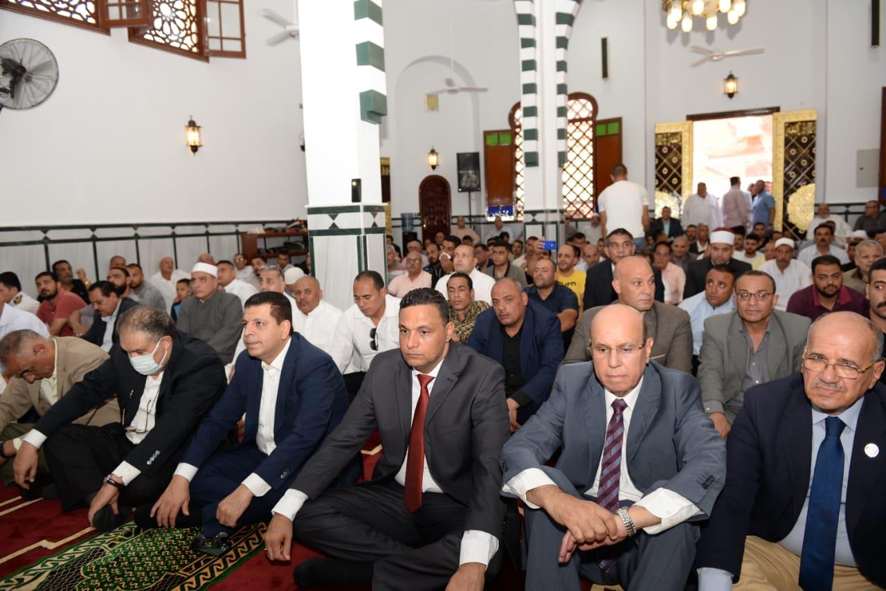 محافظ الدقهلية يفتتح مسجد " أمونة شلبي " بمنية النصر