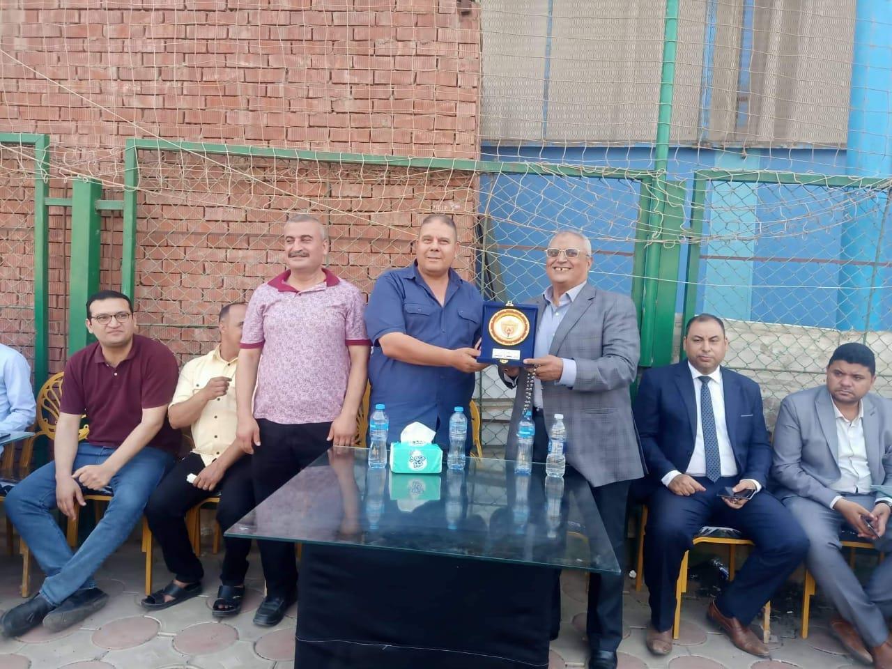 الشربيني يفتتح دورى مركز شباب دنديط فى نسخته الثانية بميت غمر