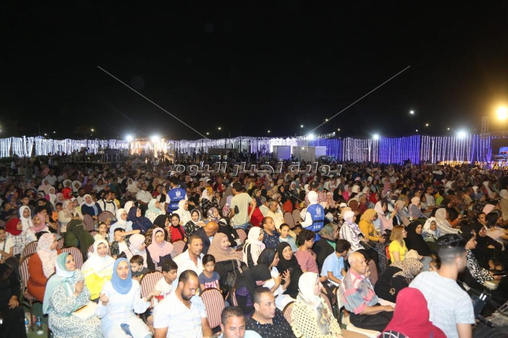 وزيرة الثقافة ومحافظ السويس يشهدان ختام  فعاليات مهرجان السويس الاول للموسيقى 