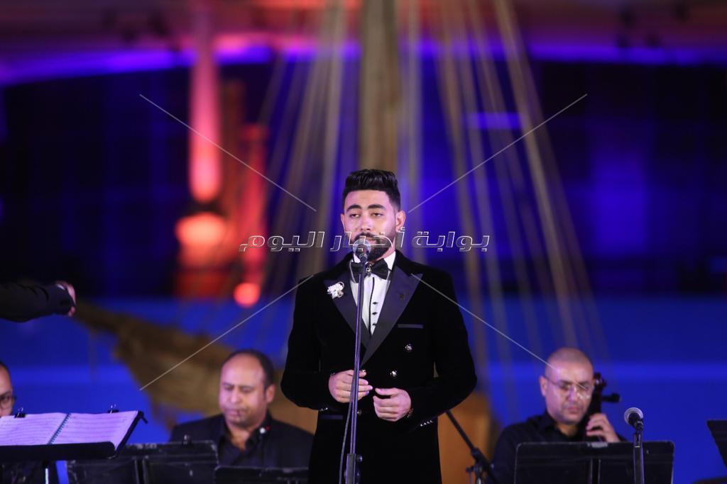 وزيرة الثقافة ومحافظ السويس يشهدان ختام  فعاليات مهرجان السويس الاول للموسيقى 