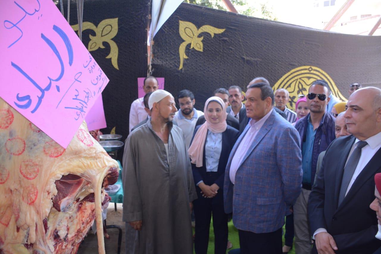 محافظ البحيرة يفتتح معرض المواد الغذائية واللحوم بالأسعار المخفضة برشيد