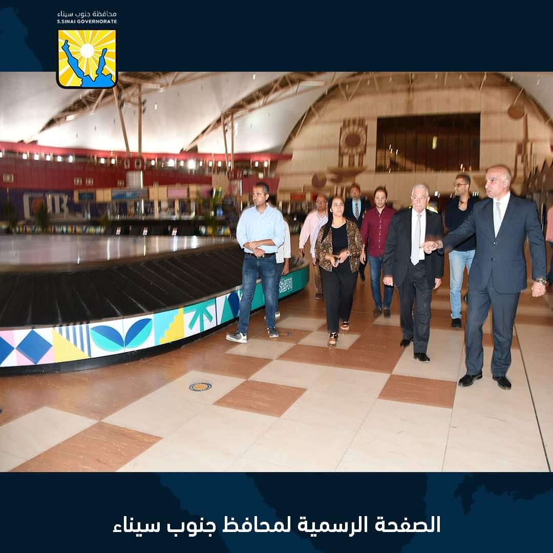 محافظ جنوب سيناء يتفقد تطبيق الهوية البصرية بمطار شرم الشيخ الدولي ويشيد بالأداء 