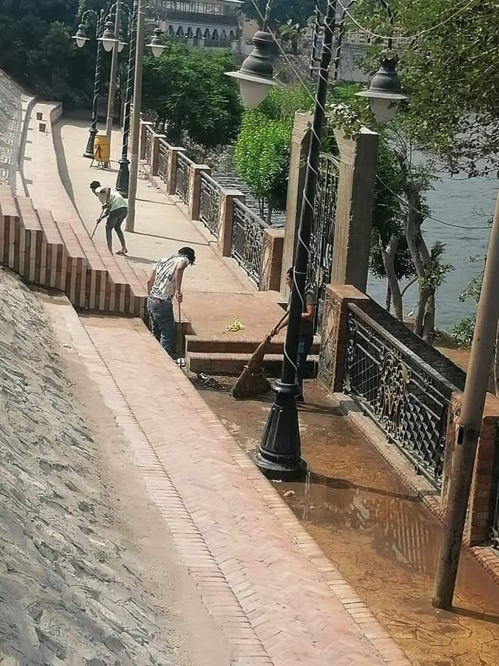 غسيل و  تطهير كورنيش النيل بكفرالزيات استعدادا لعيد الأضحى المبارك 