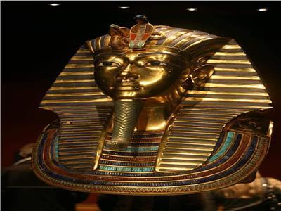 قبل نقلهم للمتحف المصري الكبير...شاهد مقتنيات الملك توت عنخ آمون