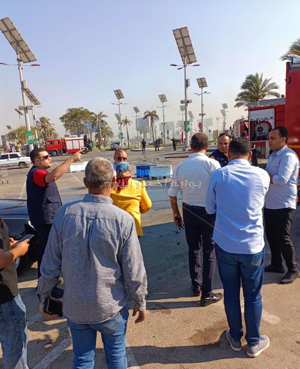 عاجل| وزير الصحة ومحافظ الإسكندرية يتفقدان حريق كارفور الإسكندرية