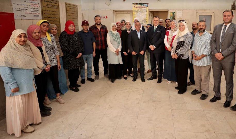 وزير السياحة والآثار في جولة بمقر الوزارة بالزمالك للتعرف على العاملين وآليات سير العمل