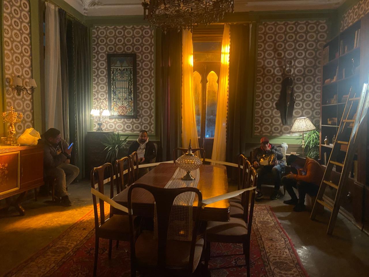 مسلسل منعطف خطر