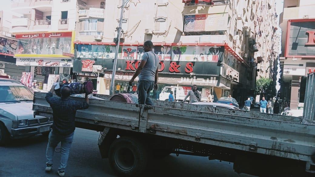 حملة إشغالات موسعة بنطاق حي الوراق