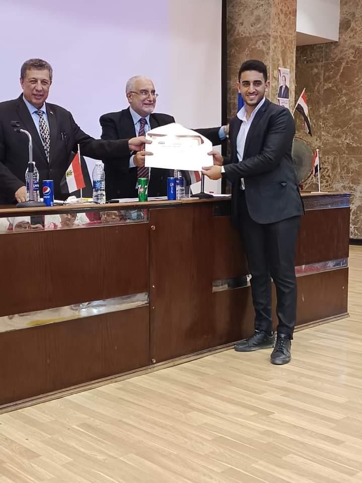 تكريم الطلاب الفائزين بالبحيرة في مسابقتي معارض العلوم والهندسة ومايكروسوفت 