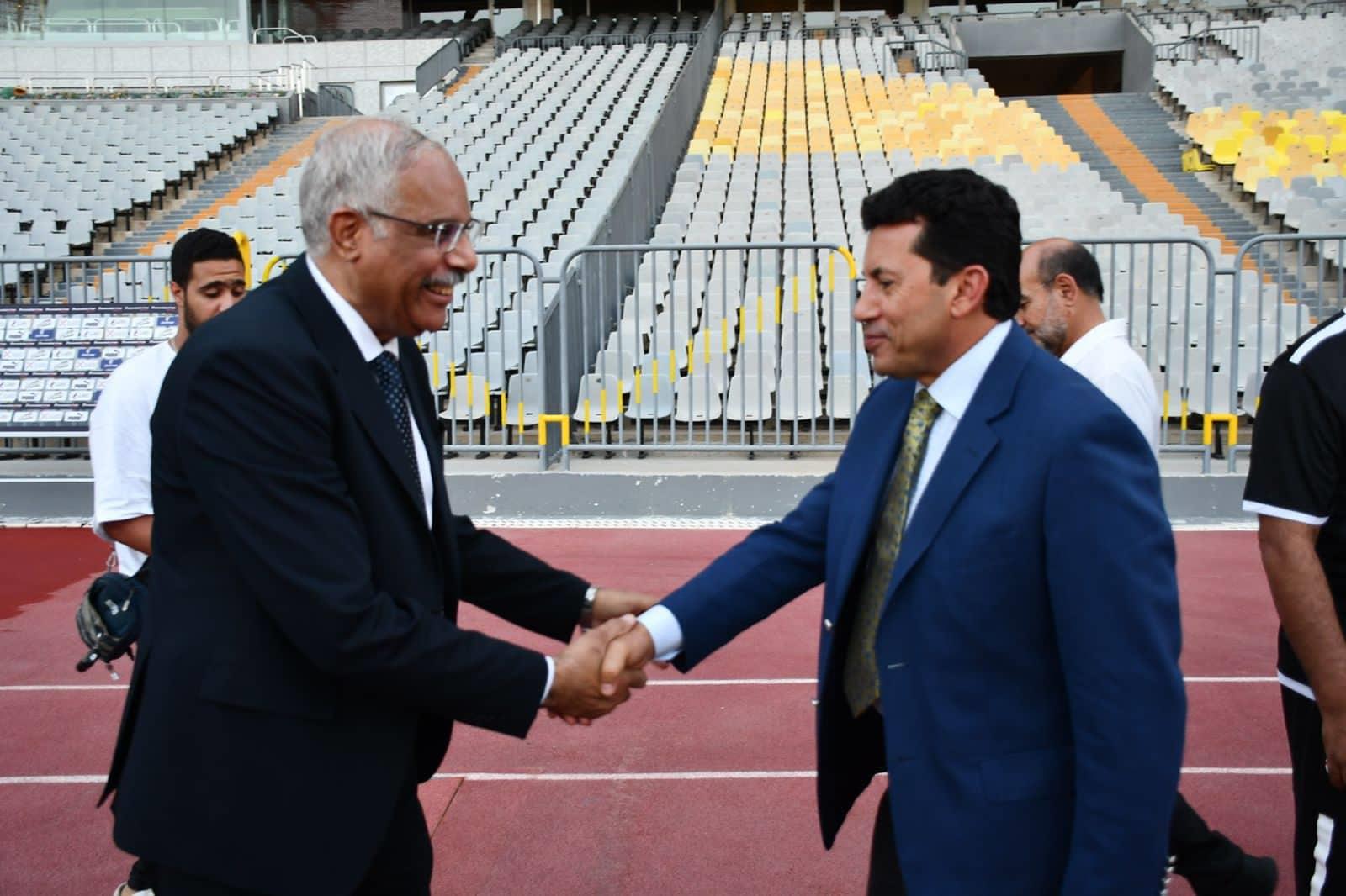 وزير الرياضة يلتقى لاعبى منتخب مصر 