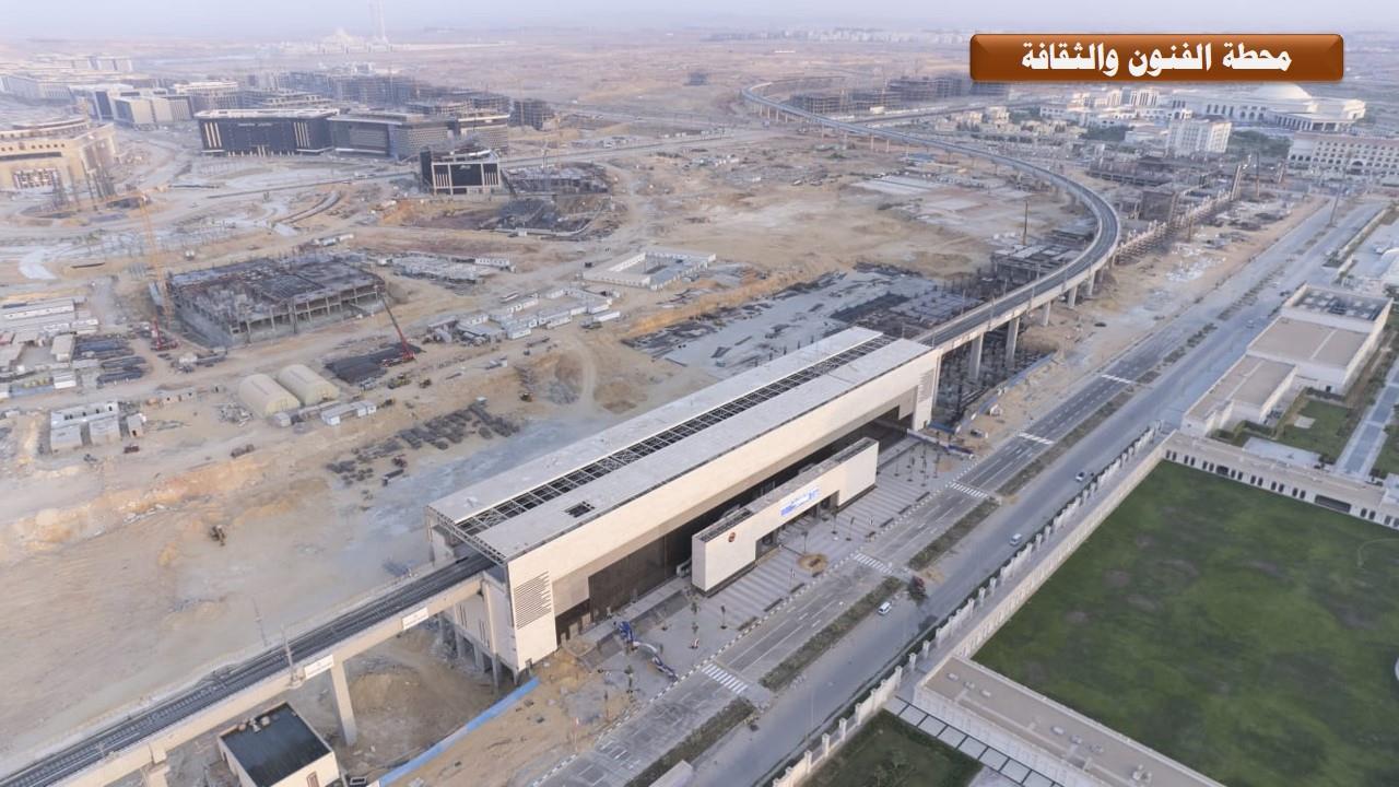 وزير النقل يتفقد محطة عدلي منصور المركزية التبادليه العملاقة