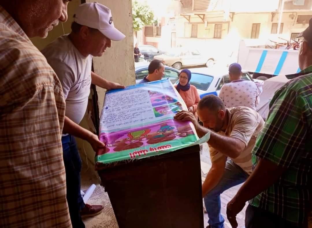 غلق وتشميع 4 سناتر للدروس الخصوصية خلال حملة مكبرة بحي المناخ 