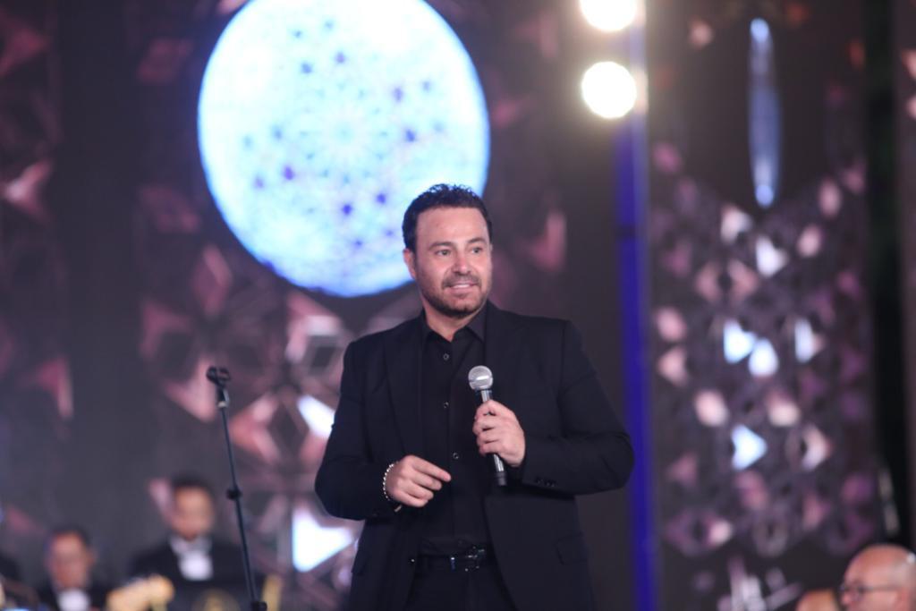عاصي الحلاني يغنى لجبال الشام بمهرجان الموسيقى العربية 