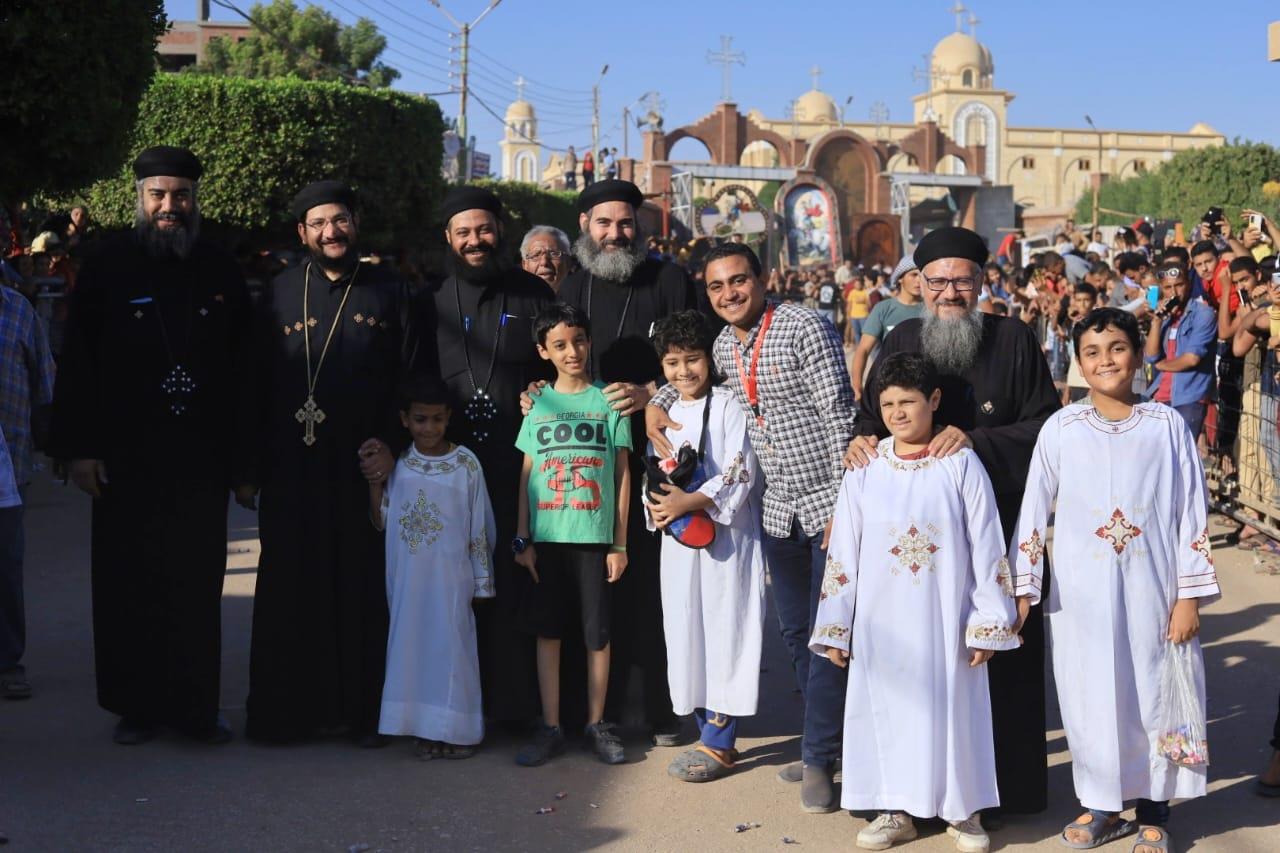 الأقباط يحتفلون بـ«مارجرجس» بالرزيقات غرب الأقصر