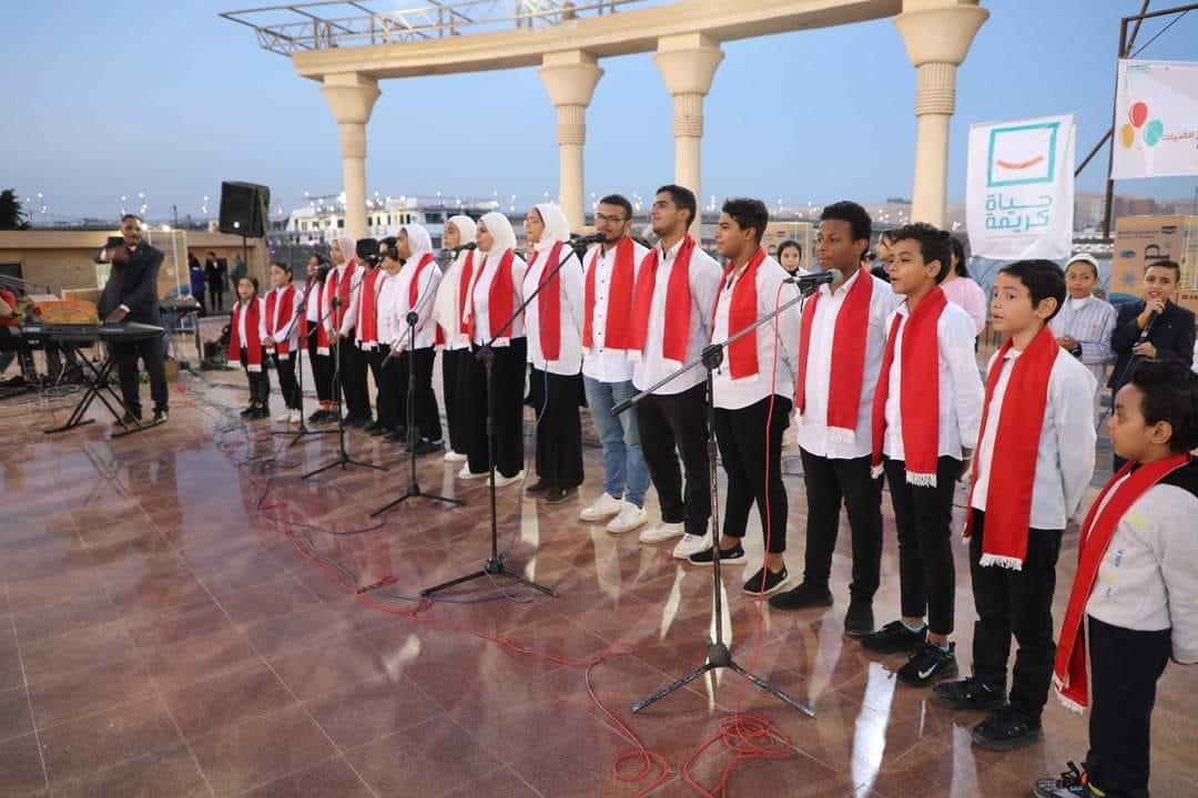 مؤسسة "حياة كريمة" تدخل الفرحة علي 100 عروسة ضمن مبادرة "يدوم الفرح" فى المنيا