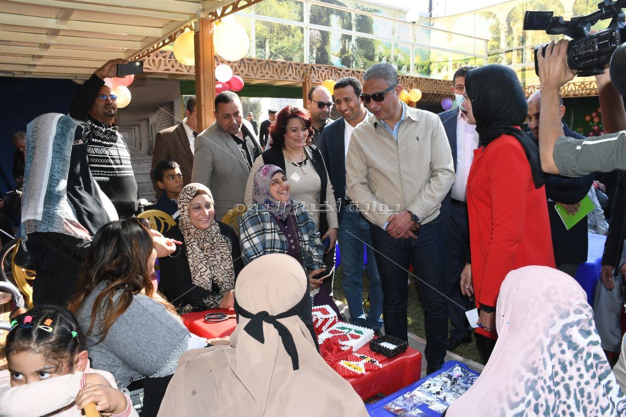 الأنصاري" يكرم أبناء المحافظة بمنتخب مصر ثاني بطولة العالم لكرة اليد "كراسي متحركة"