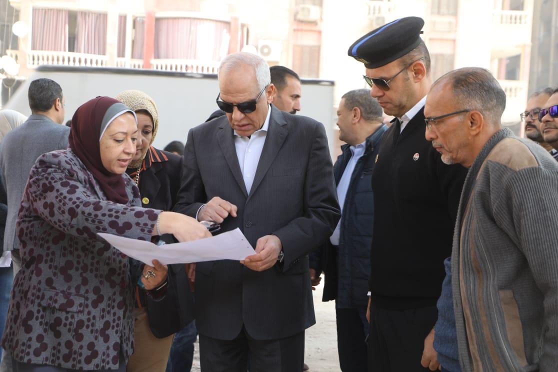  تنفيذ تغطية ترعه المريوطية بالقطاعات بين شوارع الهرم والطالبية