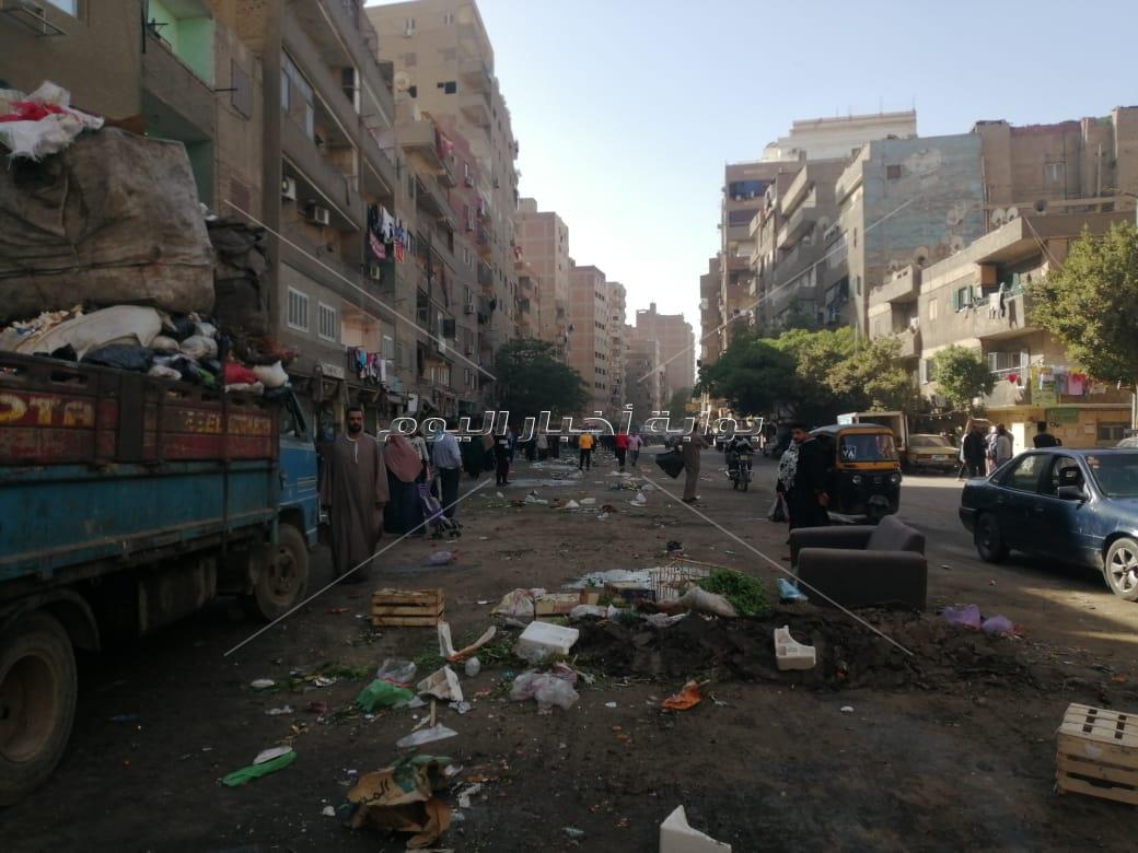 رفع مخلفات الباعة الجائلين بالعمرانية