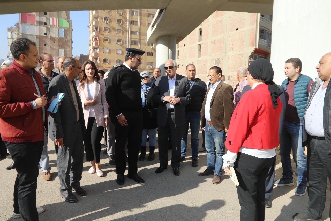 جولة لمحافظ الجيزة لمتابعة عدد من مشروعات التطوير بالعمرانية