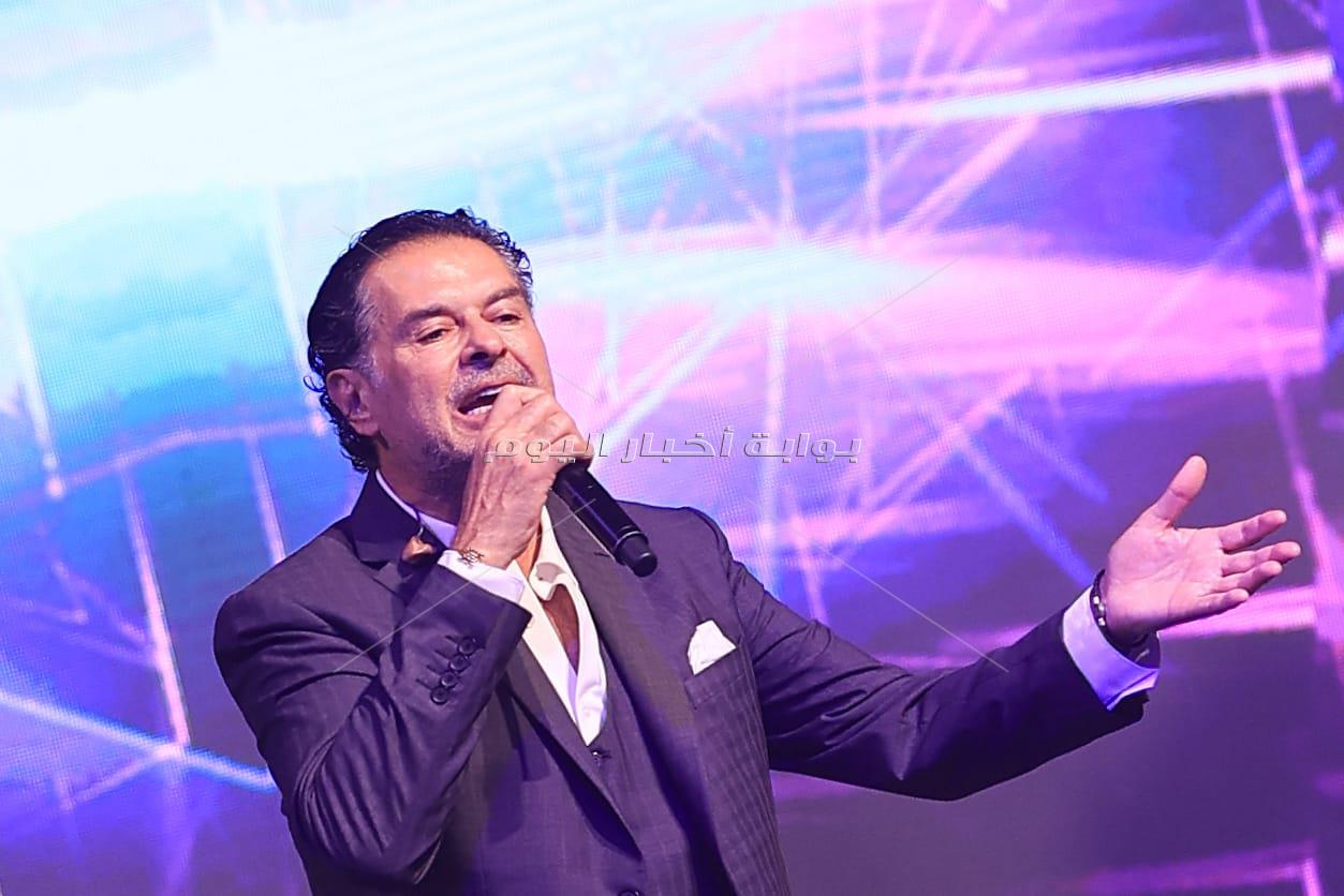 راغب علامة يُشعل أضخم سهرات رأس السنة بالقاهرة الجديدة