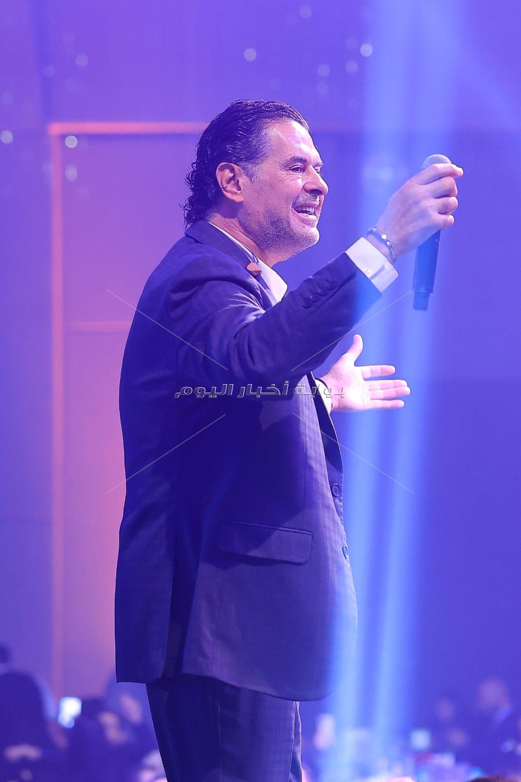 راغب علامة يُشعل أضخم سهرات رأس السنة بالقاهرة الجديدة