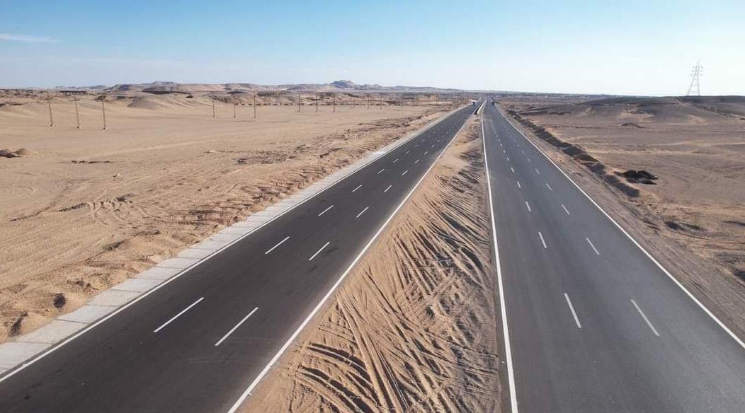  إنجازات "الطرق والكباري" في 2022.. شبكات طرق في الصعيد وبحري بقيمة 2 ترليون جنيه