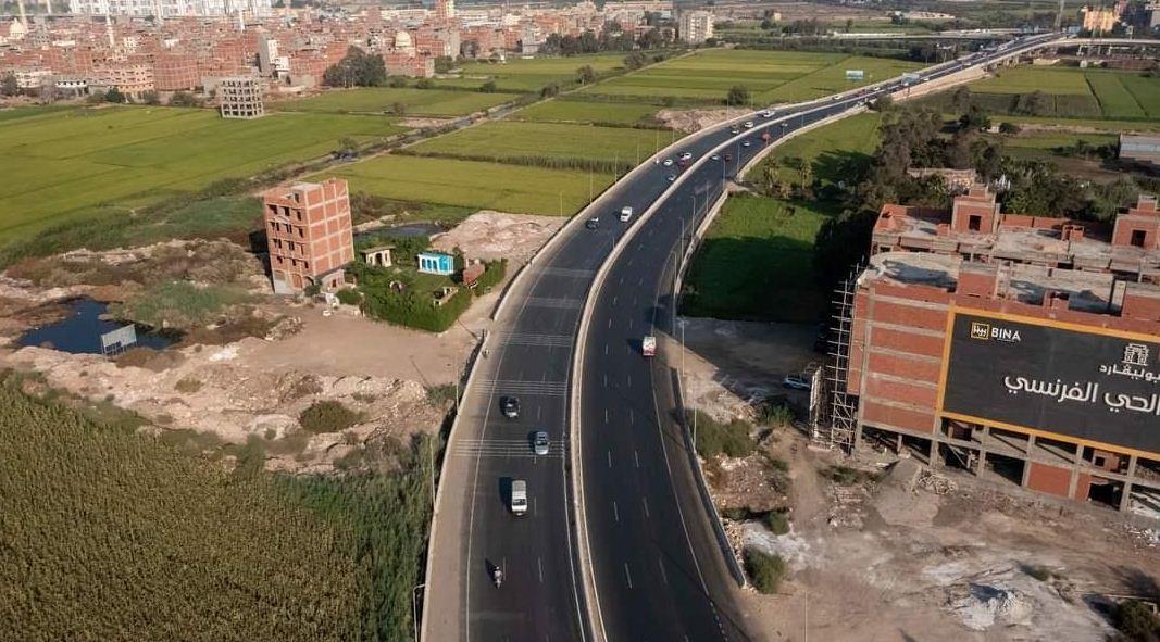  إنجازات "الطرق والكباري" في 2022.. شبكات طرق في الصعيد وبحري بقيمة 2 ترليون جنيه
