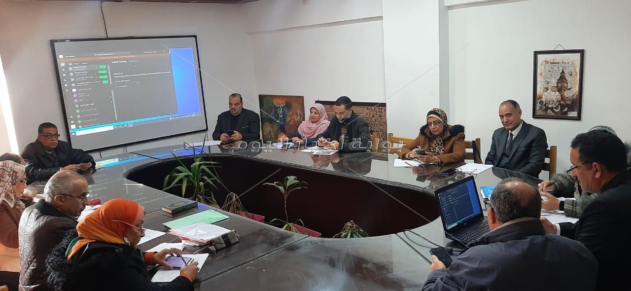 مدير تعليم الجيزة يتابع امتحانات نصف العام للشهادة الإعدادية والصف الثاني الثانوي العام 