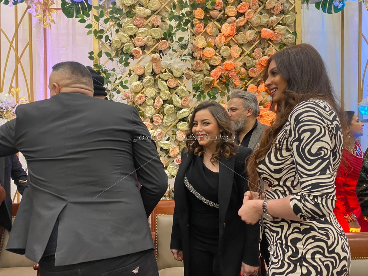 إيساف يحتفل بعقد قرانه بحضور نجوم الفن	