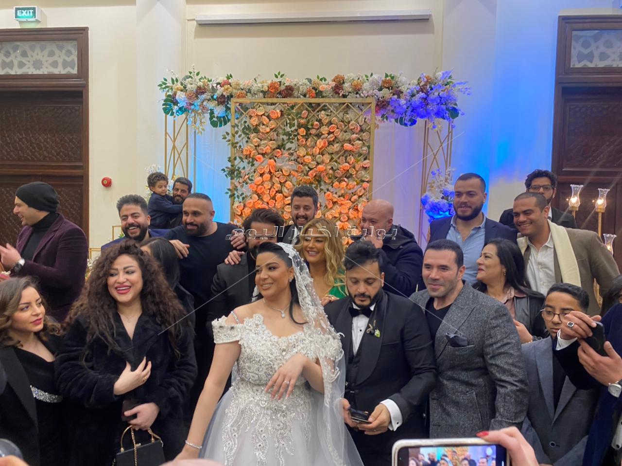 إيساف يحتفل بعقد قرانه بحضور نجوم الفن	