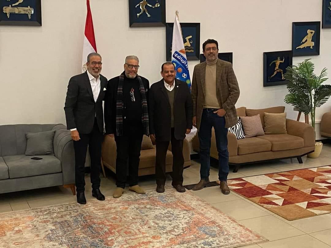 مشروع فني ضخم بمشاركة مدحت العدل وأحمد وفيق لدعم المواهب