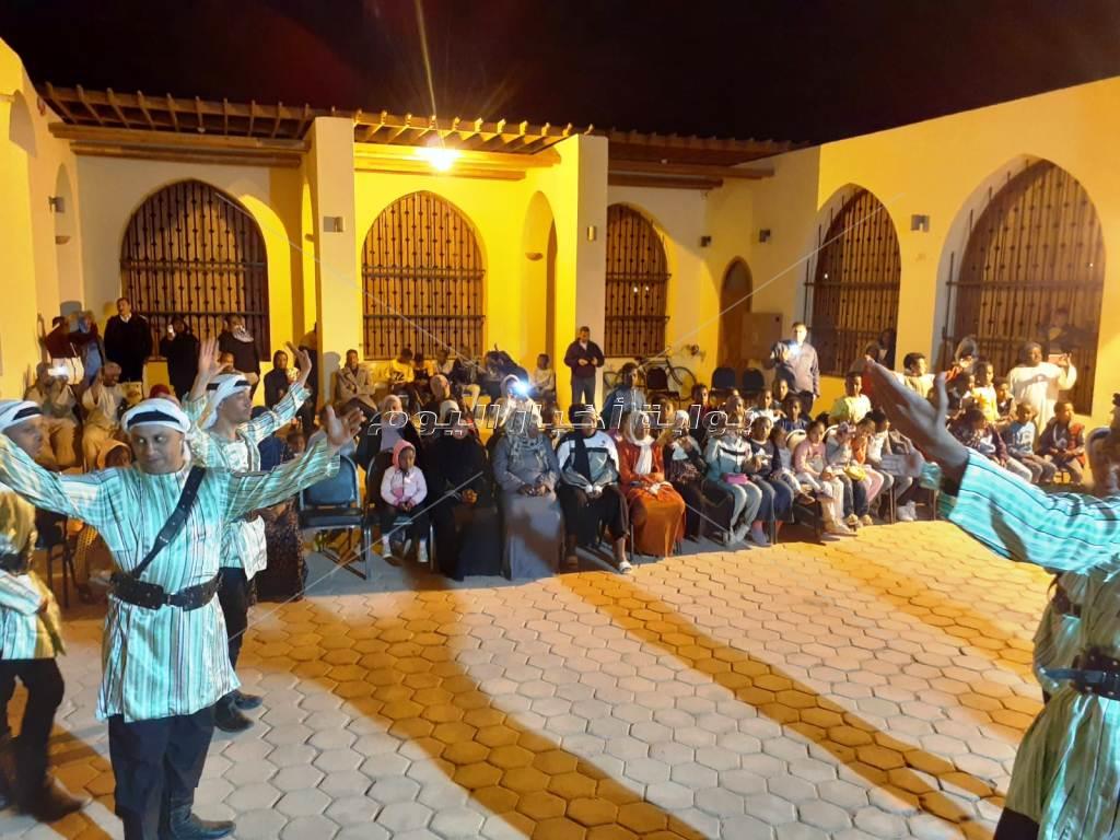 العروض الفلكلورية
