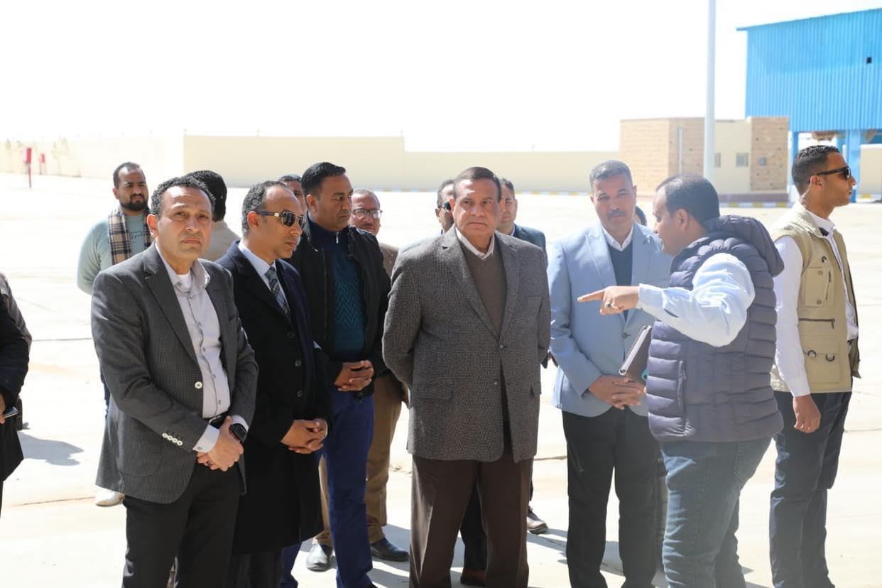 مصنع تدوير المخلفات بقرية تونا الجبل بملوي