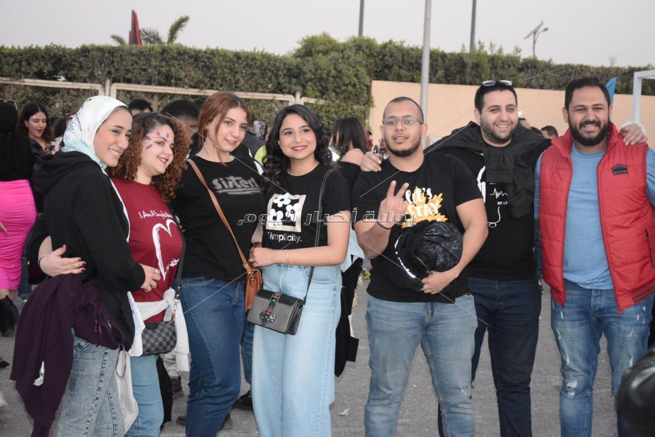 أبرز لقطات حفل تامر حسني لطلاب جامعة عين شمس