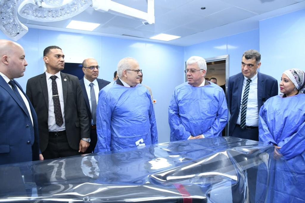 بدعم القيادة السياسية جامعة القاهرة 