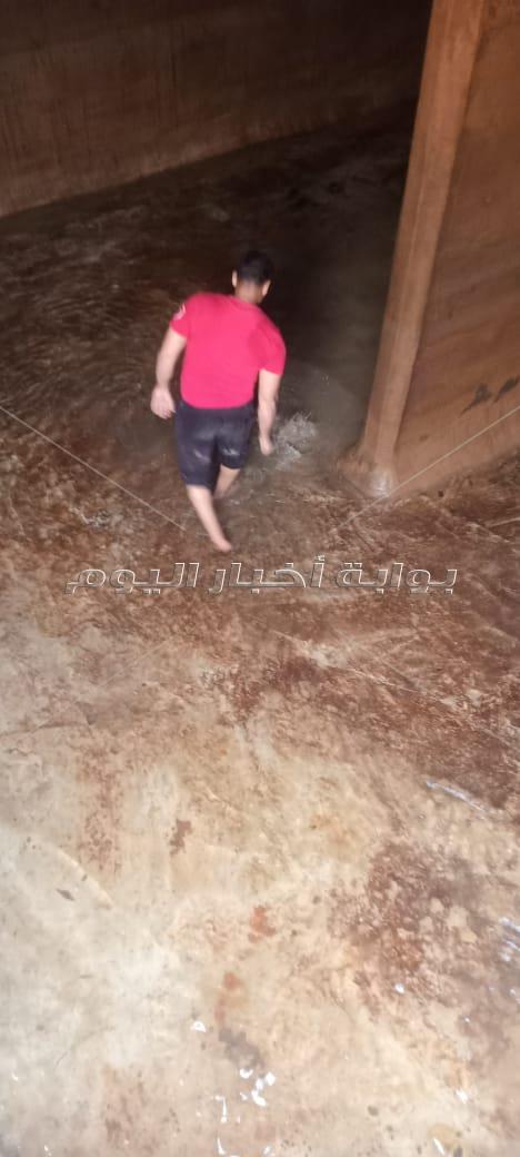 السيطرة علي انفجار لخط مياه وإصلاحه بالإسماعيلية وتطهير وتعقيم خزانات محطات والسويس