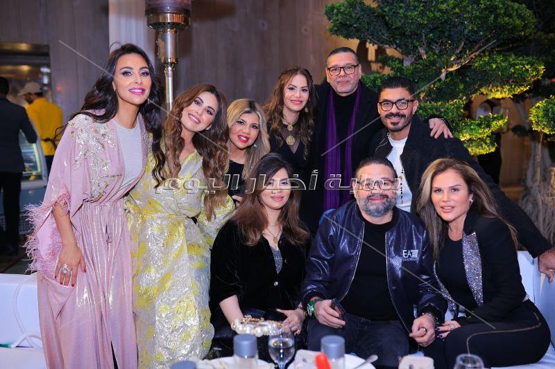 نجوم الفن والإعلام في أضخم سهرة رمضانية بالقاهرة الجديدة 