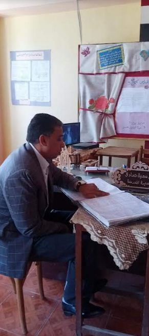 بالصور .. قيادات التعليم داخل المدارس لمتابعة حضور الطلاب في رمضان واداء اختبارات المهام الادائية