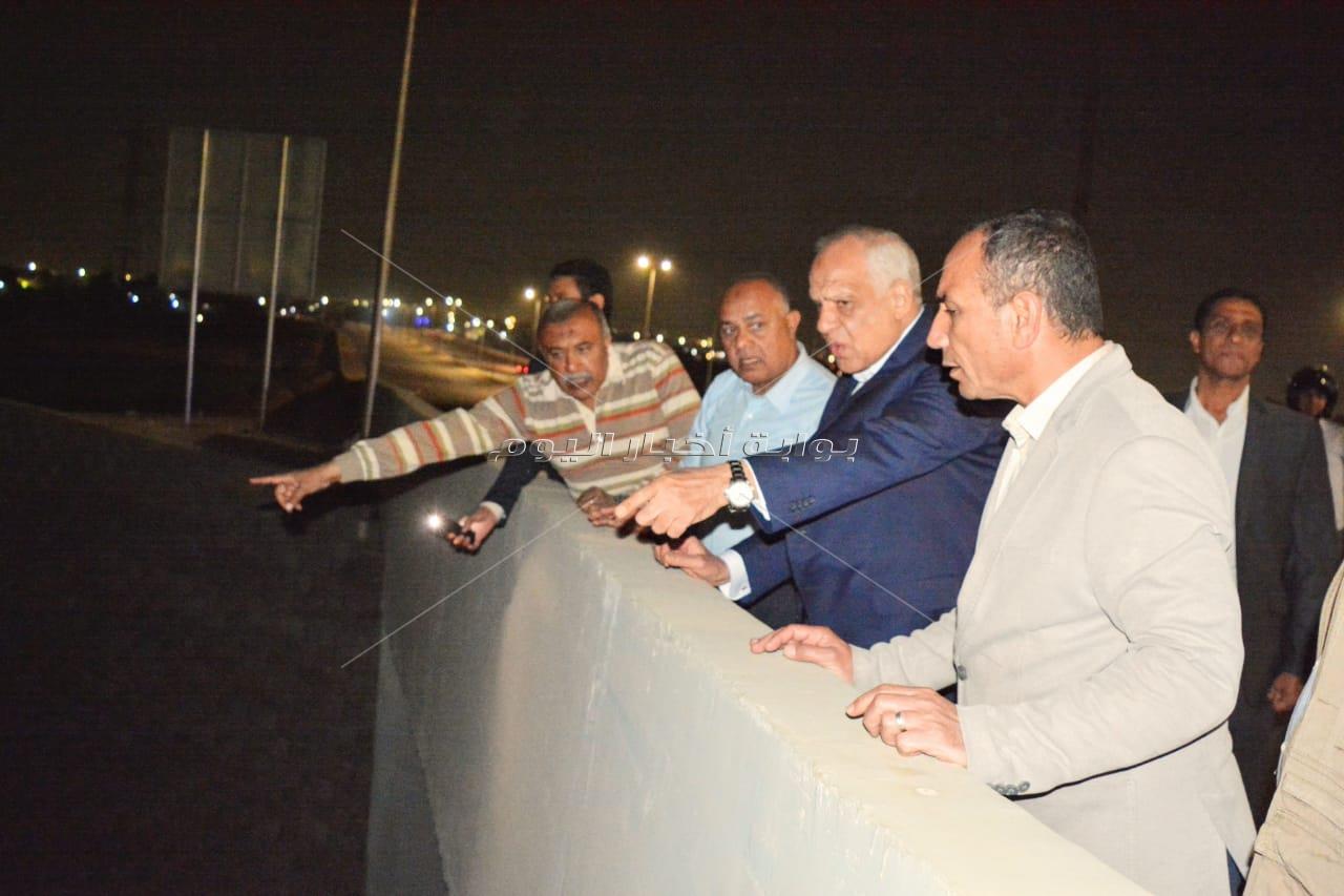 محافظ الجيزة يتفقد اعمال رفع المخلفات وحالة الانارة بكرداسة
